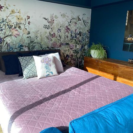 Bzb Jantina Apartment เฮเรนเวน ภายนอก รูปภาพ