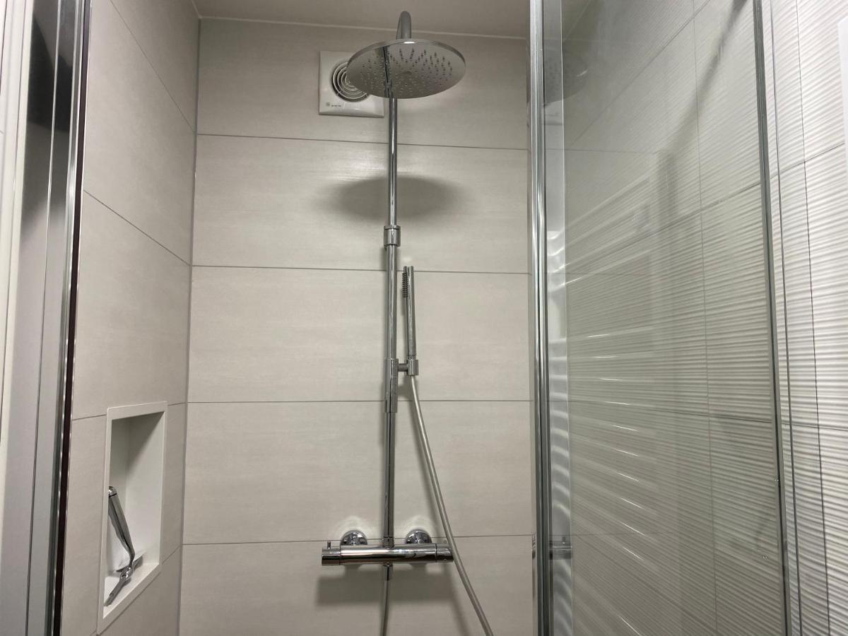 Bzb Jantina Apartment เฮเรนเวน ภายนอก รูปภาพ